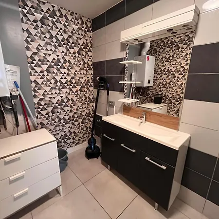 Charme Et Confort - Maison 5 *